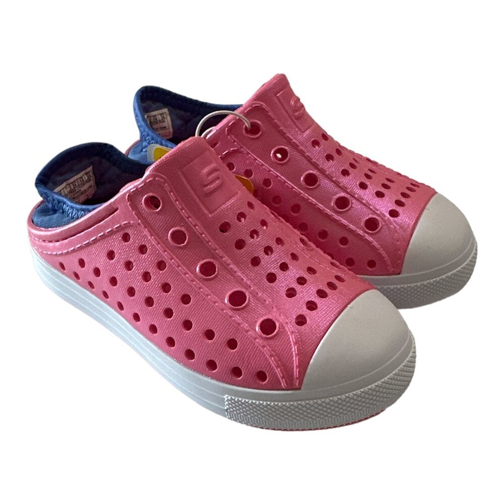 Skechers Girl's Foamies Slip On Machine Washable Bumper Toe Guzman Steps Sneaker